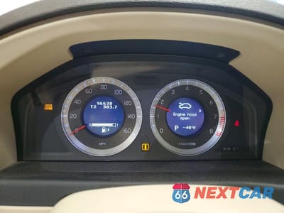Zdjęcie 9 z 13 samochodu: 2010 VOLVO XC70 3.2 VIN:YV4960BZ6A1079748 - miniatura