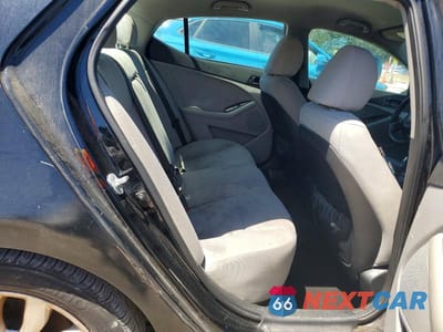 Zdjęcie 10 z 13 samochodu: 2014 KIA OPTIMA LX VIN:5XXGM4A76EG340166 - miniatura