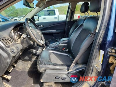 Zdjęcie 7 z 14 samochodu: 2015 DODGE JOURNEY CROSSROAD VIN:3C4PDCGB9FT727998 - miniatura