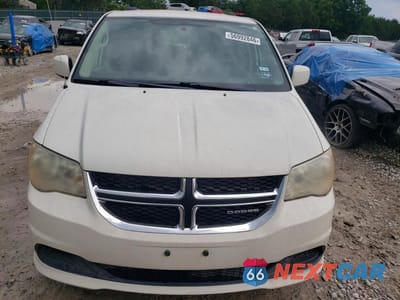 Piąte zdjęcie samochodu w środku: 2011 DODGE GRAND CARAVAN EXPRESS VIN:2D4RN3DG0BR637581 - miniatura