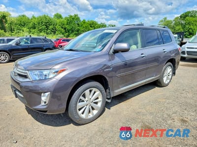 2013 TOYOTA HIGHLANDER BASE JTEDC3EH6D2011499 - główne zdjęcie licytacji z USA - miniatura