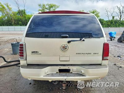 Zdjęcie 6 z 13 samochodu: 2005 CADILLAC ESCALADE ESV VIN:3GYFK66N25G263873 - miniatura