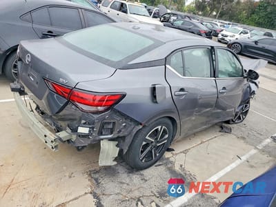 Trzecie zdjęcie samochodu z tyłu: 2024 NISSAN SENTRA SV VIN:3N1AB8CV2RY318728 - miniatura