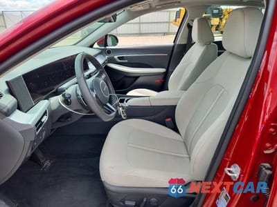 Zdjęcie 7 z 12 samochodu: 2024 HYUNDAI SONATA SEL VIN:KMHL14JA7RA354464 - miniatura