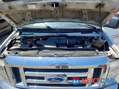 Zdjęcie 11 z 12 samochodu: 2010 FORD ECONOLINE E350 SUPER DUTY WAGON VIN:1FBSS3BL3ADA82915 - miniatura