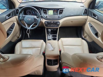Zdjęcie 8 z 12 samochodu: 2016 HYUNDAI TUCSON LIMITED VIN:KM8J33A29GU175164 - miniatura