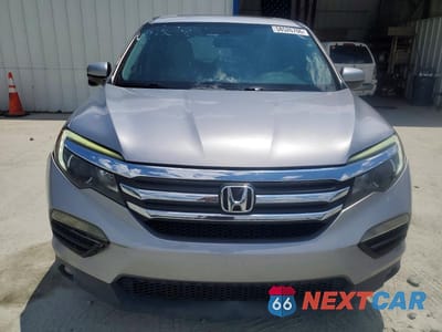 Piąte zdjęcie samochodu w środku: 2017 HONDA PILOT EXL VIN:5FNYF5H55HB008056 - miniatura