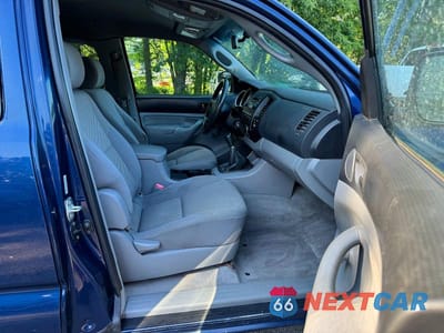 Piąte zdjęcie samochodu w środku: 2008 TOYOTA TACOMA ACCESS CAB VIN:5TEUX42N28Z547537 - miniatura