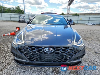 Piąte zdjęcie samochodu w środku: 2020 HYUNDAI SONATA LIMITED VIN:5NPEH4J21LH043792 - miniatura