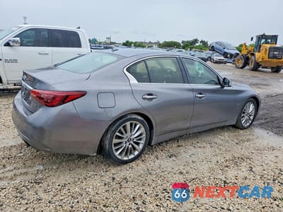 Trzecie zdjęcie samochodu z tyłu: 2019 INFINITI Q50 3.0T LUXE VIN:JN1EV7AR9KM553158 - miniatura