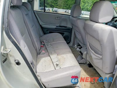 Zdjęcie 11 z 13 samochodu: 2004 TOYOTA HIGHLANDER BASE VIN:JTEHD21A140028868 - miniatura