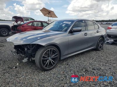 2023 BMW 330I 3MW69FF0XP8D39646 - główne zdjęcie licytacji z USA - miniatura