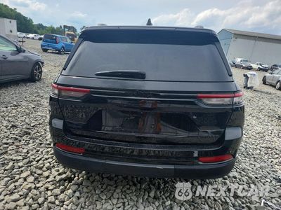 Zdjęcie 6 z 13 samochodu: 2023 JEEP GRAND CHEROKEE LIMITED VIN:1C4RJHBGXPC569203 - miniatura