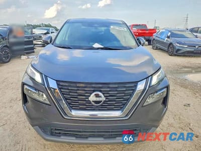 Piąte zdjęcie samochodu w środku: 2023 NISSAN ROGUE SV VIN:5N1BT3BA1PC845810 - miniatura