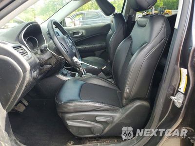 Zdjęcie 7 z 13 samochodu: 2018 JEEP COMPASS LATITUDE VIN:3C4NJDBB2JT479342 - miniatura