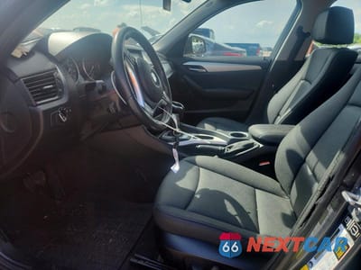 Zdjęcie 7 z 14 samochodu: 2015 BMW X1 XDRIVE28I VIN:WBAVL1C58FVY31085 - miniatura