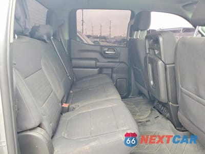 Zdjęcie 10 z 12 samochodu: 2021 CHEVROLET SILVERADO C1500 LT VIN:3GCPWCED8MG103579 - miniatura
