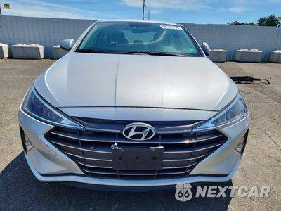 Piąte zdjęcie samochodu w środku: 2019 HYUNDAI ELANTRA SEL VIN:KMHD84LF1KU821519 - miniatura