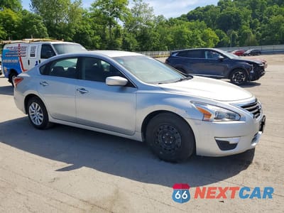 Czwarte zdjęcie samochodu z boku: 2013 NISSAN ALTIMA 2.5 VIN:1N4AL3AP8DC231067 - miniatura