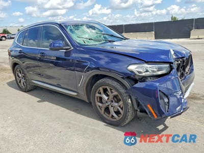 Czwarte zdjęcie samochodu z boku: 2022 BMW X3 SDRIVE30I VIN:5UX43DP05N9J34543 - miniatura