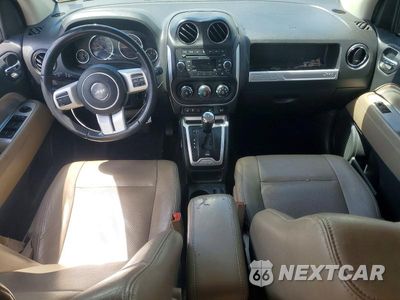 Zdjęcie 8 z 13 samochodu: 2015 JEEP COMPASS LATITUDE VIN:1C4NJCEA6FD185954 - miniatura