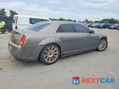 Trzecie zdjęcie samochodu z tyłu: 2011 CHRYSLER 300 LIMITED VIN:2C3CA5CG3BH585675 - miniatura