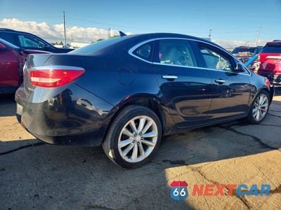Trzecie zdjęcie samochodu z tyłu: 2013 BUICK VERANO VIN:1G4PP5SK6D4158990 - miniatura