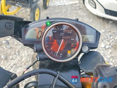 Zdjęcie 7 z 9 samochodu: 2008 YAMAHA YZFR6 VIN:JYARJ16E18A002337 - miniatura