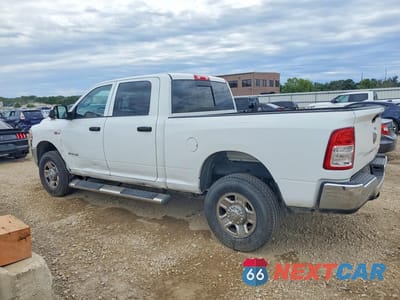Drugie zdjęcie samochodu z przodu: 2022 RAM 2500 TRADESMAN VIN:3C6UR5CJ6NG250488 - miniatura
