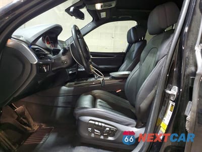Zdjęcie 7 z 14 samochodu: 2017 BMW X5 XDR40E VIN:5UXKT0C59H0S80180 - miniatura