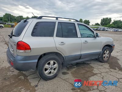 Trzecie zdjęcie samochodu z tyłu: 2005 HYUNDAI SANTA FE GLS VIN:KM8SC13E15U858358 - miniatura