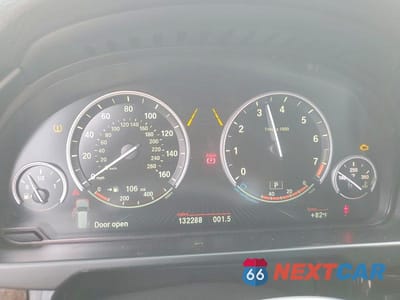 Zdjęcie 9 z 13 samochodu: 2018 BMW X5 XDRIVE35I VIN:5UXKR0C50J0X83603 - miniatura
