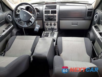 Zdjęcie 8 z 13 samochodu: 2007 DODGE NITRO SLT VIN:1D8GU58K87W690529 - miniatura