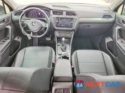 Zdjęcie 8 z 14 samochodu: 2019 VOLKSWAGEN TIGUAN SE VIN:3VV2B7AX6KM029611 - miniatura