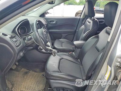 Zdjęcie 7 z 13 samochodu: 2019 JEEP COMPASS LATITUDE VIN:3C4NJDBB0KT696616 - miniatura