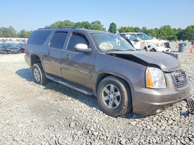 Czwarte zdjęcie samochodu z boku: 2013 GMC YUKON XL K1500 SLT VIN:1GKS2KE7XDR327676 - miniatura