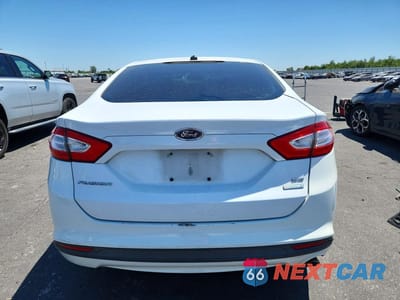 Zdjęcie 6 z 12 samochodu: 2014 FORD FUSION SE VIN:3FA6P0HD8ER242495 - miniatura