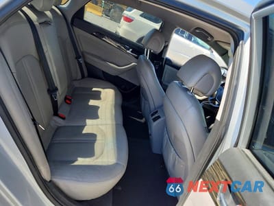 Zdjęcie 10 z 12 samochodu: 2017 HYUNDAI SONATA HYBRID LIMITED VIN:KMHE34L37HA072499 - miniatura
