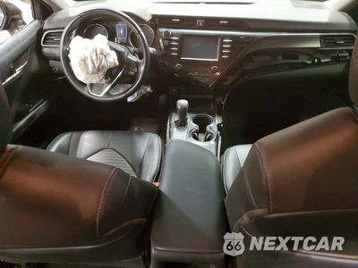 Zdjęcie 8 z 13 samochodu: 2019 TOYOTA CAMRY SE VIN:4T1B11HK6KU250223 - miniatura
