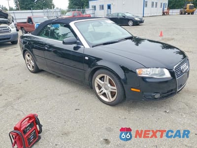 Czwarte zdjęcie samochodu z boku: 2008 AUDI A4 2.0T CABRIOLET QUATTRO VIN:WAUDF48H08K013412 - miniatura