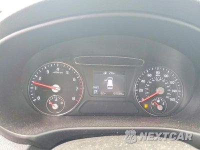Zdjęcie 9 z 13 samochodu: 2019 KIA SORENTO LX VIN:5XYPG4A31KG526788 - miniatura