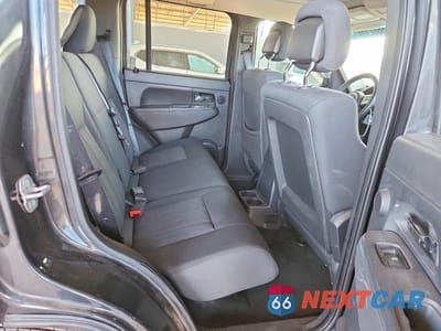 Zdjęcie 11 z 13 samochodu: 2011 JEEP LIBERTY SPORT VIN:1J4PP2GK7BW588681 - miniatura