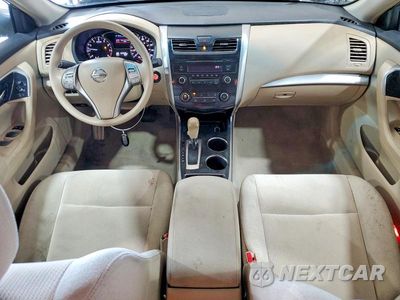 Zdjęcie 8 z 13 samochodu: 2013 NISSAN ALTIMA 2.5 VIN:1N4AL3AP1DC220119 - miniatura