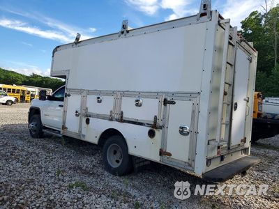 Drugie zdjęcie samochodu z przodu: 2017 GMC SIERRA K3500 DELIVERY TRUCK VIN:1GD32VCG3HF158348 - miniatura