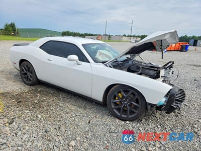 Czwarte zdjęcie samochodu z boku: 2021 DODGE CHALLENGER GT VIN:2C3CDZJG2MH674206 - miniatura