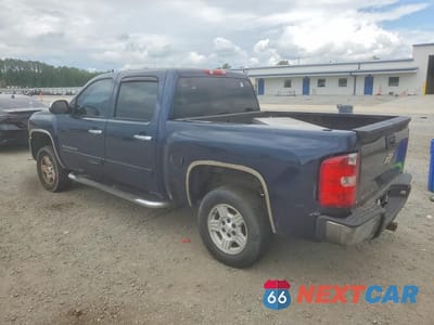 Drugie zdjęcie samochodu z przodu: 2008 CHEVROLET SILVERADO K1500 VIN:2GCEK133981250896 - miniatura