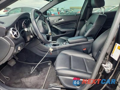 Zdjęcie 7 z 13 samochodu: 2020 MERCEDES-BENZ GLA 250 VIN:WDCTG4EB8LU023169 - miniatura