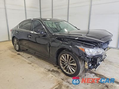 Czwarte zdjęcie samochodu z boku: 2024 INFINITI Q50 LUXE VIN:JN1EV7BP0RM601718 - miniatura