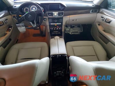 Zdjęcie 8 z 12 samochodu: 2016 MERCEDES-BENZ E 350 VIN:WDDHF5KB9GB202479 - miniatura