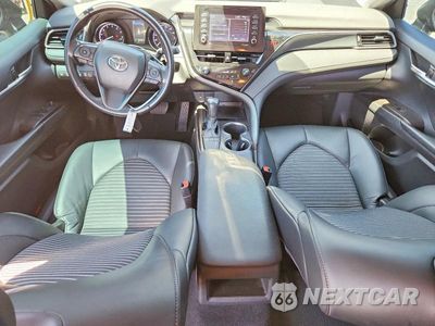 Zdjęcie 8 z 12 samochodu: 2023 TOYOTA CAMRY SE VIN:4T1G11AK6PU790999 - miniatura